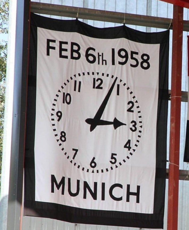 Today marks the 66th anniversary of the Munich Air Disaster, which claimed the lives of 23 people including eight of the Busby Babes. 

We would like to pay our respects to the people who died as a result of the tragic accident on 6th February 1958.

fc-utd.co.uk/news-story/rem…