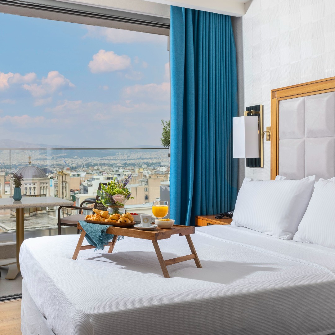 At our #ElectraHotels in #Athens, our guests get to experience stunning views from their rooms, witnessing the city charm unfolding before their eyes🏙️🌟 #HotelsAndResorts #ElectraExperience #LuxuryStay #PureGreekHospitality #AthenianViews