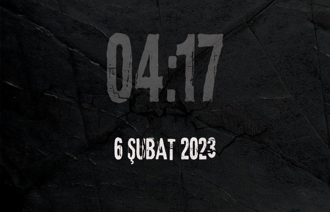 Yüzyılın felaketi olan #6Şubat depreminin yıl dönümünde vefat eden vatandaşlarımızı rahmetle anıyorum. Tedavileri devam edenlere Allah’tan acil şifalar diliyorum.
Rabbim bir daha böyle acılar yaşatmasın. Ülkemizi ve aziz Milletimizi her türlü afetten muhafaza eylesin.