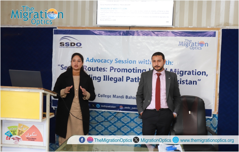 MigrationOptics's tweet photo. A Youth Advocacy Session on "Secure Routes: Promoting Legal Migration, Dismantling Illegal Pathways-Pakistan" was facilitated by SSDO Pakistan at Gabriel Law College Mandi Bahauddin. #migration #safemigration #regularmigration
@UNmigration @ukinpakistan @SSDOPakistan https://t.co/3bIpLCjwV6