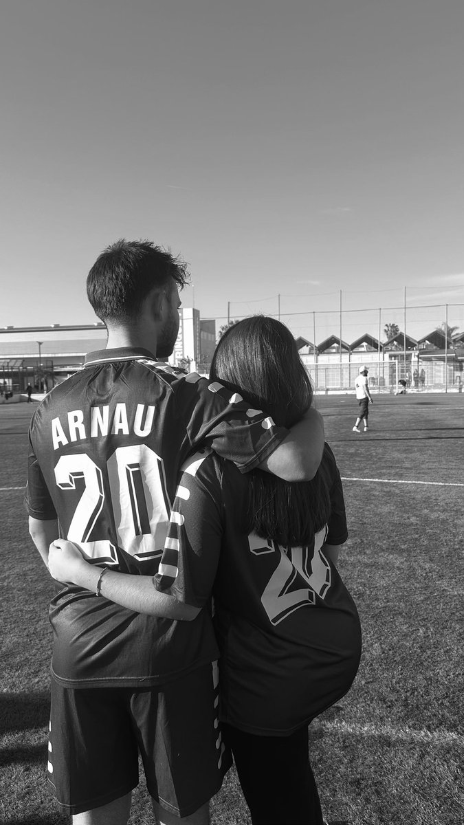 ariiaadnabl's tweet photo. recap valencia 💜 🐜 https://t.co/SxsvBEERb0