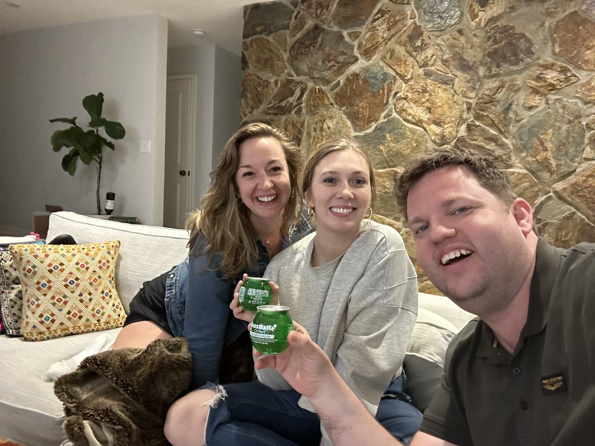 Daniel Laskewitz tweet media