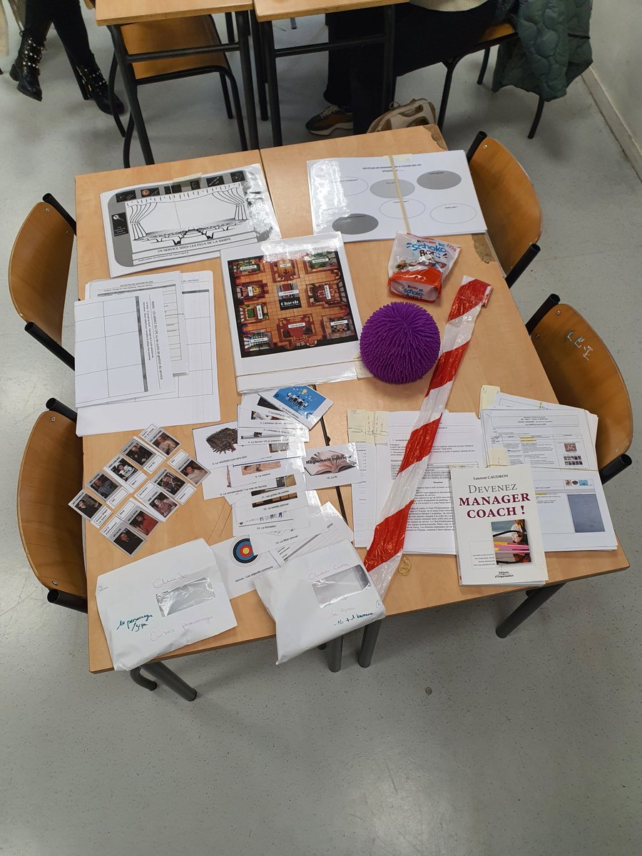 PAF J1 : "Animation de l'Equipe de Vie Scolaire" peut commencer!
<a href="/EnvieScolaire/">L' envie Scolaire</a> à Lycée G EIFFEL MASSY