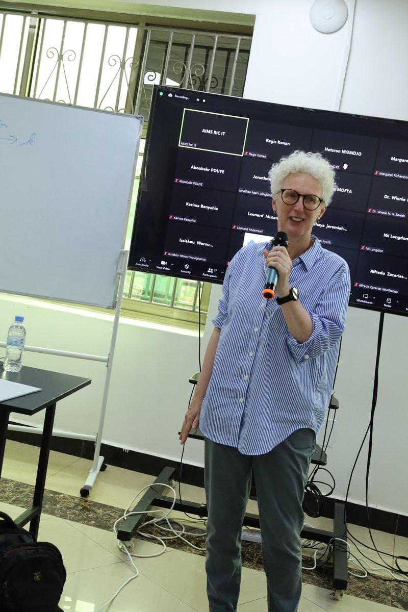 AIMS_RIC's tweet photo. We closed off yesterday with a #lecture from Dr Jonathan Langford who talked about the details of #MachineLearning for inference of physical systems. He captured elements of #statisticalinference & understanding the use of #synthetic data
Join us again at https://t.co/HMw5VHnYp2 https://t.co/bcDbiWd4u7