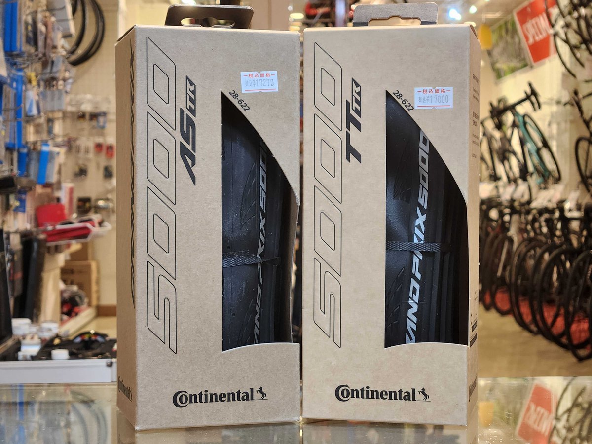 suzupower_souka's tweet photo. #コンチネンタル タイヤの���でも人気のGrand Prix 5000S TR。その派生モデル、高耐久のASと軽量のTTが入荷してきました!
#Continental #タイヤ
#チューブレスレディ #GP5000
#グランプリ #GrandPri
#ロードバイク https://t.co/GWiJYvLBxh