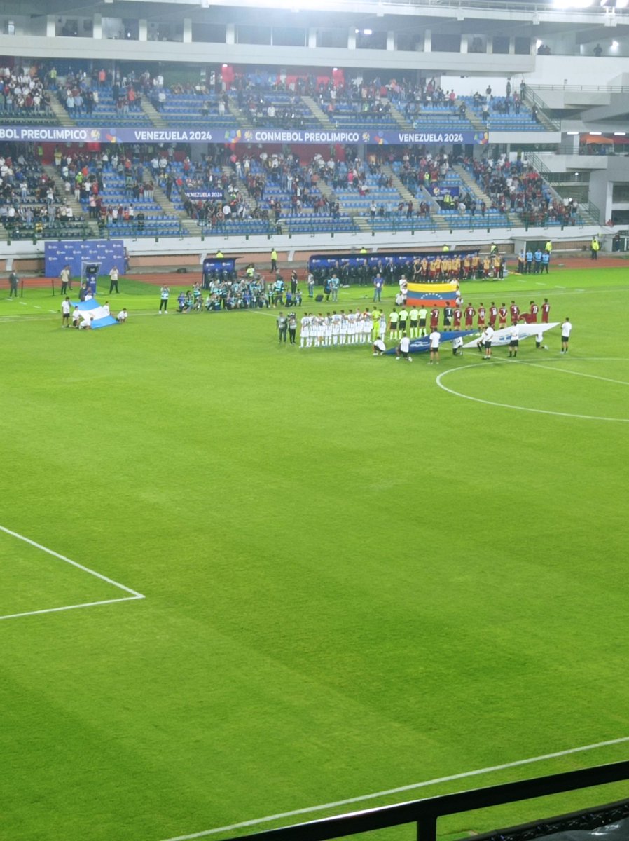 👑Mesisisista🙏⚽ tweet media