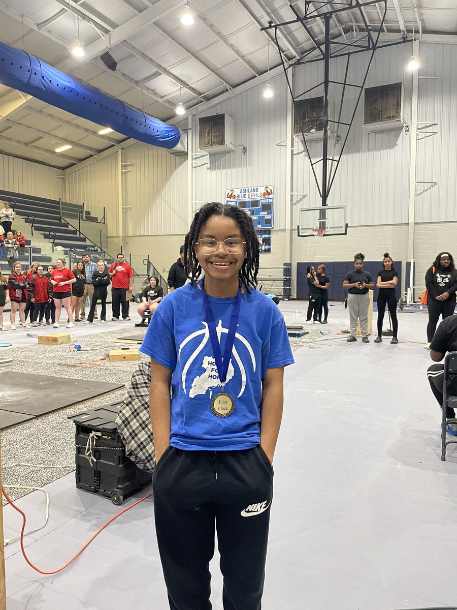 ladyramsb's tweet photo. Lady Rams finished 3rd at the region meet.
Ashley Freelon- 1st place 97 lbs  
Edna Sanchez- 2nd place 105 lbs  
Mari Armstrong- 2nd place 123 lbs
Keke Nash- 2nd place 132 lbs https://t.co/1sBwNi6WA8