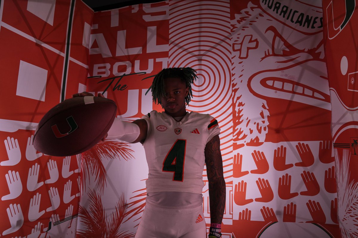 JabariMack7's tweet photo. From Da Boot to Da crib!🏝️😎 @CanesFootball https://t.co/GvBEJg6NAx