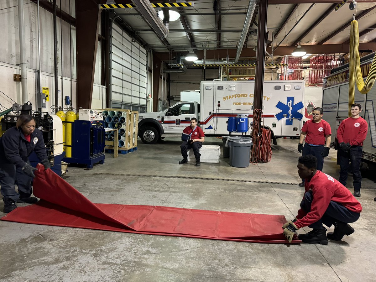gusndwfire's tweet image. “Empowering the next generation of heroes! Had a blast sharing my knowledge on salvage and overhaul at the Stafford Volunteer Recruit Academy. Together, we’re shaping the future of firefighting. 🔥👨‍🚒 #FirefighterTraining #TeachingPassion @stafford2fire @nvfrldi