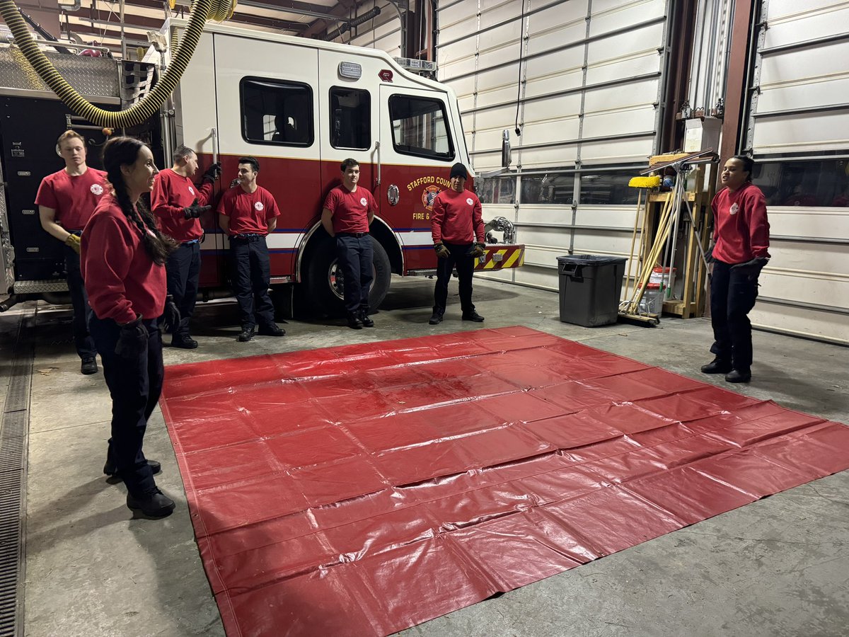 gusndwfire's tweet image. “Empowering the next generation of heroes! Had a blast sharing my knowledge on salvage and overhaul at the Stafford Volunteer Recruit Academy. Together, we’re shaping the future of firefighting. 🔥👨‍🚒 #FirefighterTraining #TeachingPassion @stafford2fire @nvfrldi