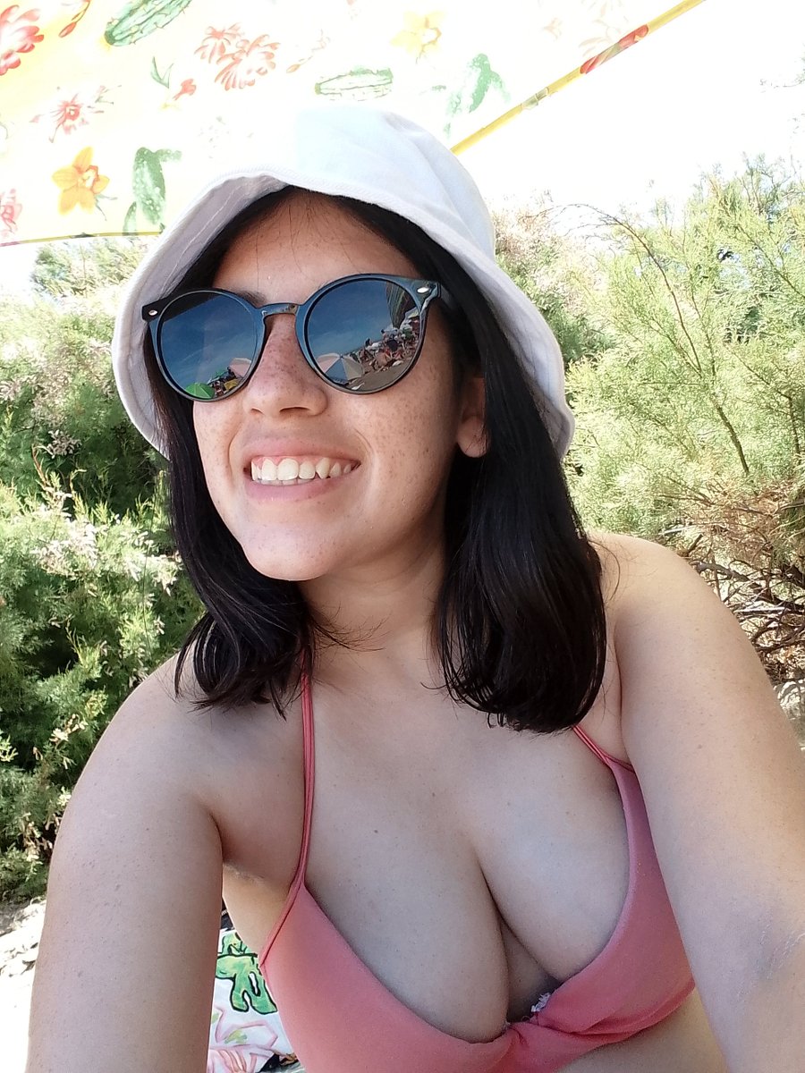 BreenGonzalez16's tweet photo. Con ganas de playita de nuevo ☺️😎 https://t.co/MfYMo440ti