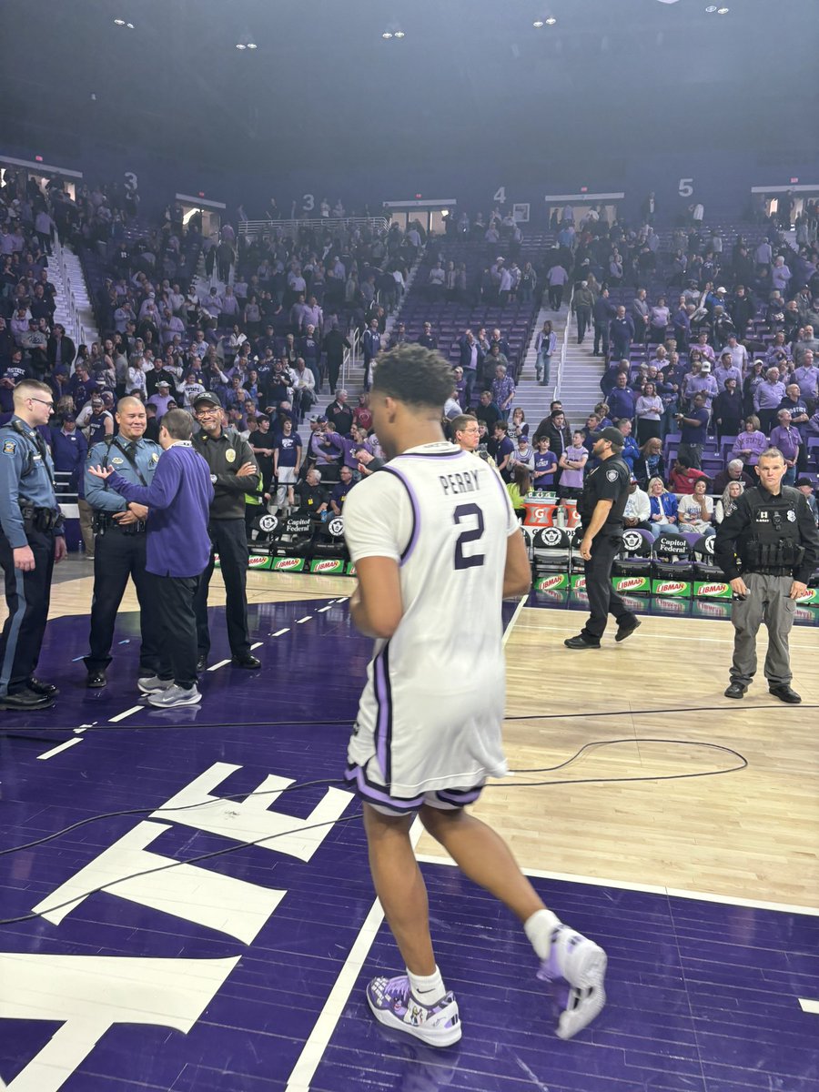 glenn_kinley's tweet photo. How about Tylor Perry? Good when it mattered most https://t.co/ZFxnmjocz9