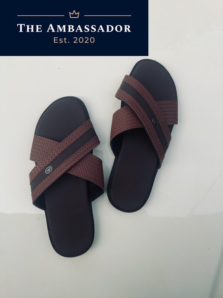 ambassador__ng's tweet photo. We sell affordable footwear at very affordable prices starting from just 7K. We deliver and send to all states nationwide. 

Don’t forget to follow us @ambassador__ng https://t.co/HjTcdw16pU
