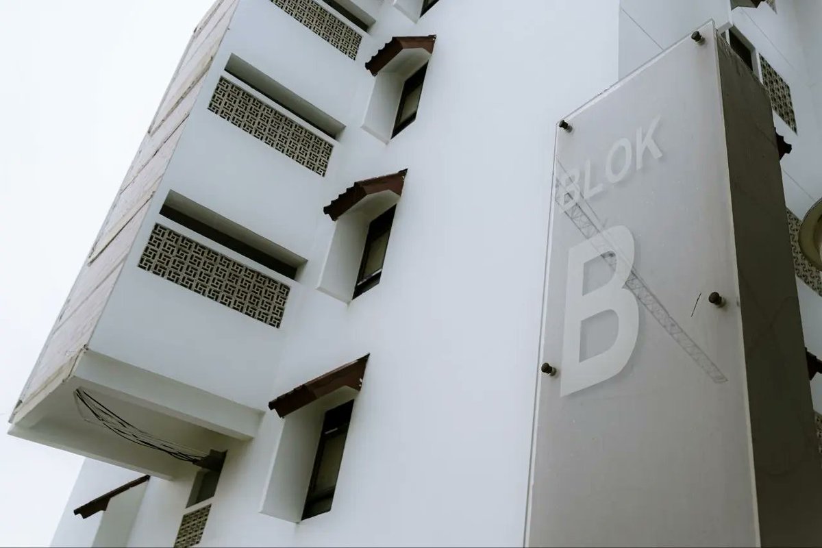 FPKSDPRRI's tweet photo. Tahukah kamu dimana ini? 🏠

Disinilah ketika harapan dan janji ditunaikan. ✅

Mari songsong perubahan🔥

#CoblosPKSAniesPresiden 
#PKSPembelaRakyat https://t.co/gq4jhEdKuw