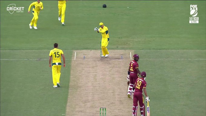 A mix up, a run out and an argument!  📹 Credits: Twitter/cricketcomau