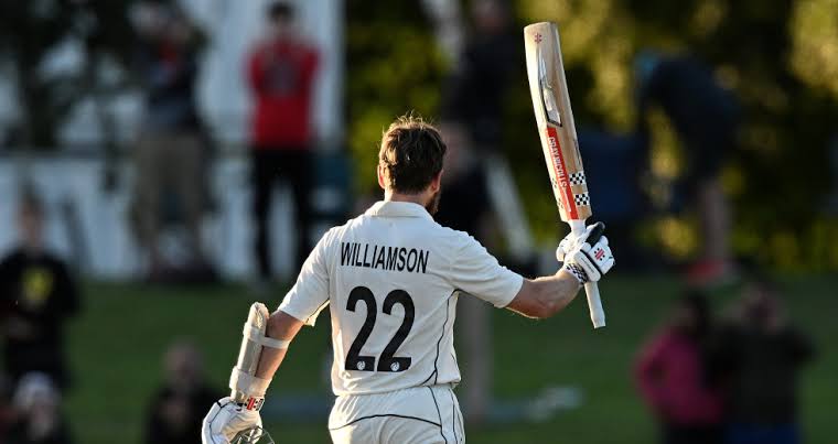 Khan6789khan's tweet photo. 💯 in both innings of a Test Match!
Kane Williamson 💯💯
#NZvSA #Willamson https://t.co/nqXThbrsHQ