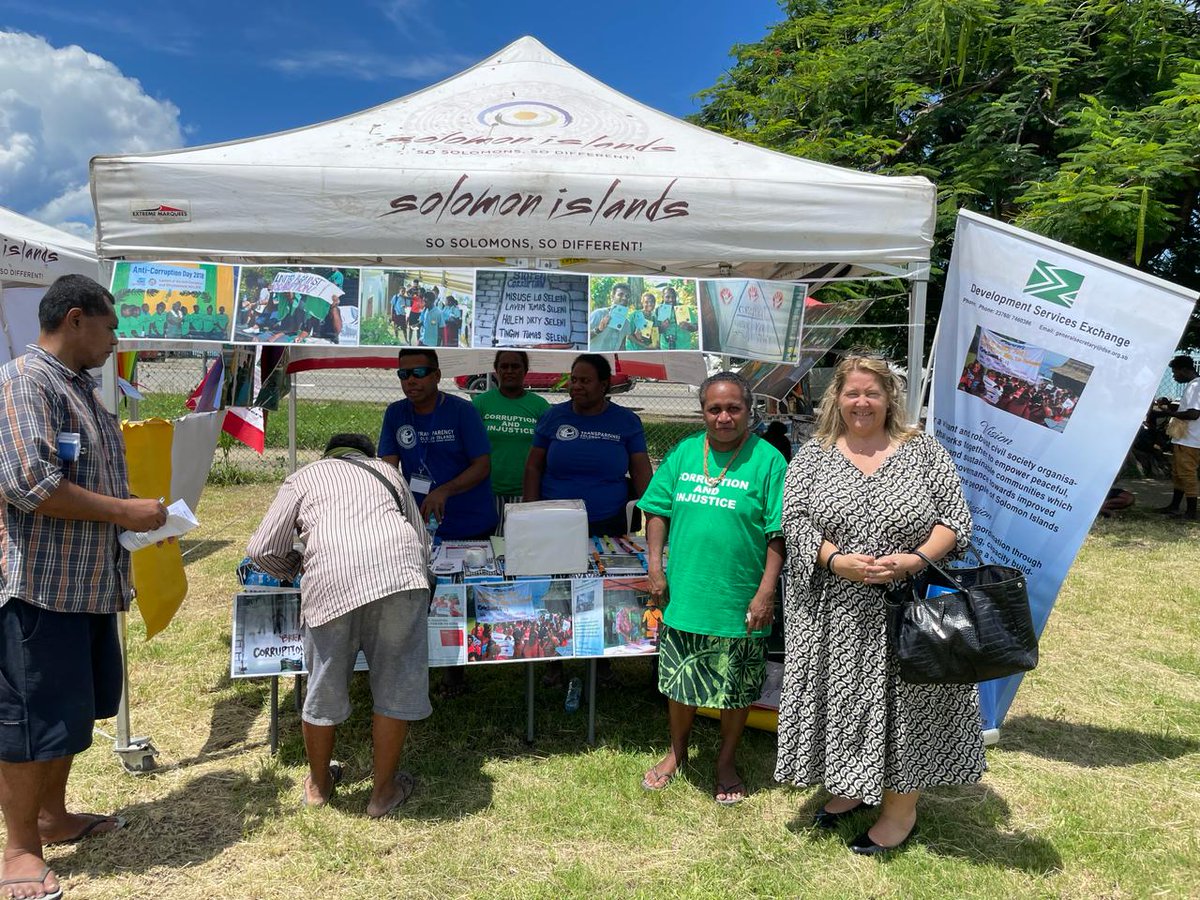 BHCHoniara's tweet image. Corruption Perception Index is leading global indicator of public sector corruption.

Our DHC, Emma Davis, was privileged to join this year&apos;s CPI launch for 🇸🇧.

🇬🇧 &amp;amp; @UNDP_Solomons are supporting &apos;Strengthening Anti-corruption, Transparency, &amp;amp; Accountability in PICs&apos; initiative.