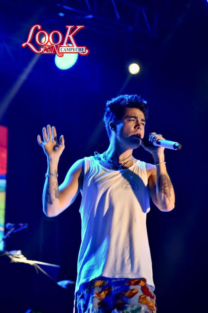 MBHQ5's tweet photo. 📸•| FOTOS 
.@mariobautista_ en su presentación en Playa del Carmen. 🌊 https://t.co/VfoGmAHuwP