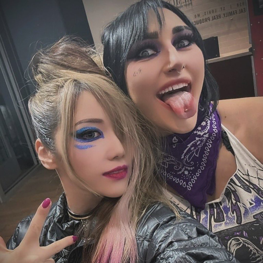 RheaRipleyCom's tweet photo. New photo via Kairi’s Instagram (@RheaRipley_WWE) #RheaRipley #DemiBennett #TheNightmare #Brutality #TheEradictor #Mami #KiriSane https://t.co/kBHFApDXhx