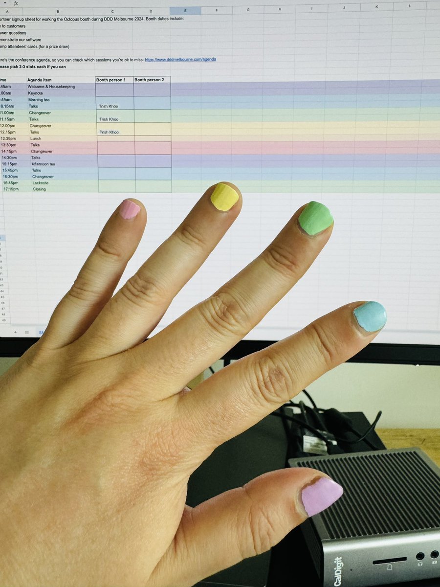 hogfish's tweet photo. When your spreadsheet matches your nails 💅🏽🌈 https://t.co/Ql87AVAJwb