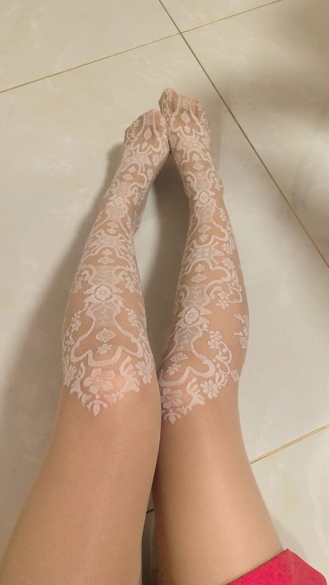 FK8nj's tweet photo. 好看吗，老婆想穿着被插 https://t.co/lDcLF2TWjc