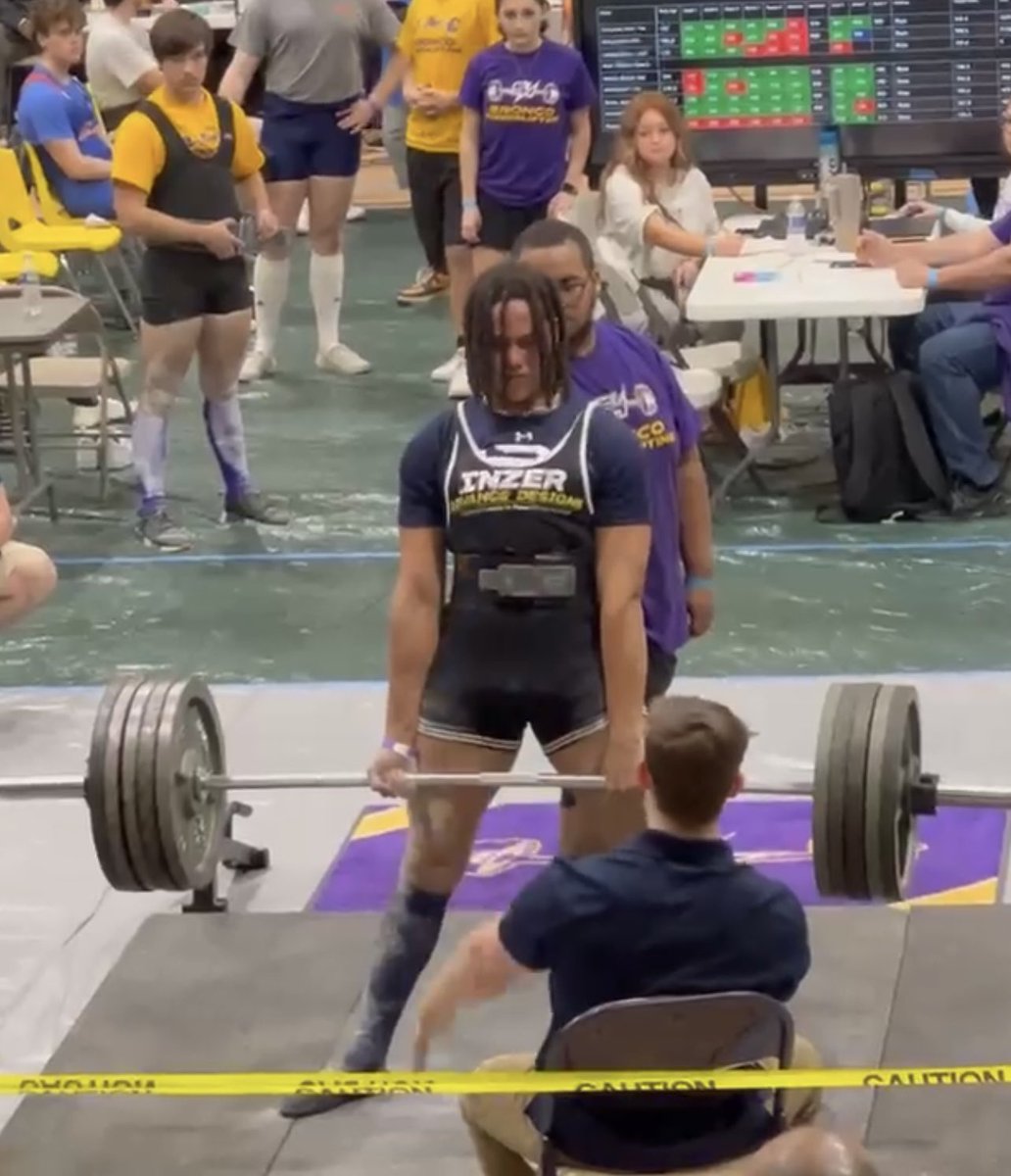 ChefClassie's tweet photo. #7BallouJr   Bubba  💪🏽 Iron eater 🏋🏾‍♀️ 
2024 Sam Houston Powerlifting Invitational - 198lbs
1st Place Bench Press 🥇
1st Place Deadlift 🥇
1st Place Squat 🥇
1st Place Overall 🏆 
Barbe Bucs Football https://t.co/hK4QPvxzqo