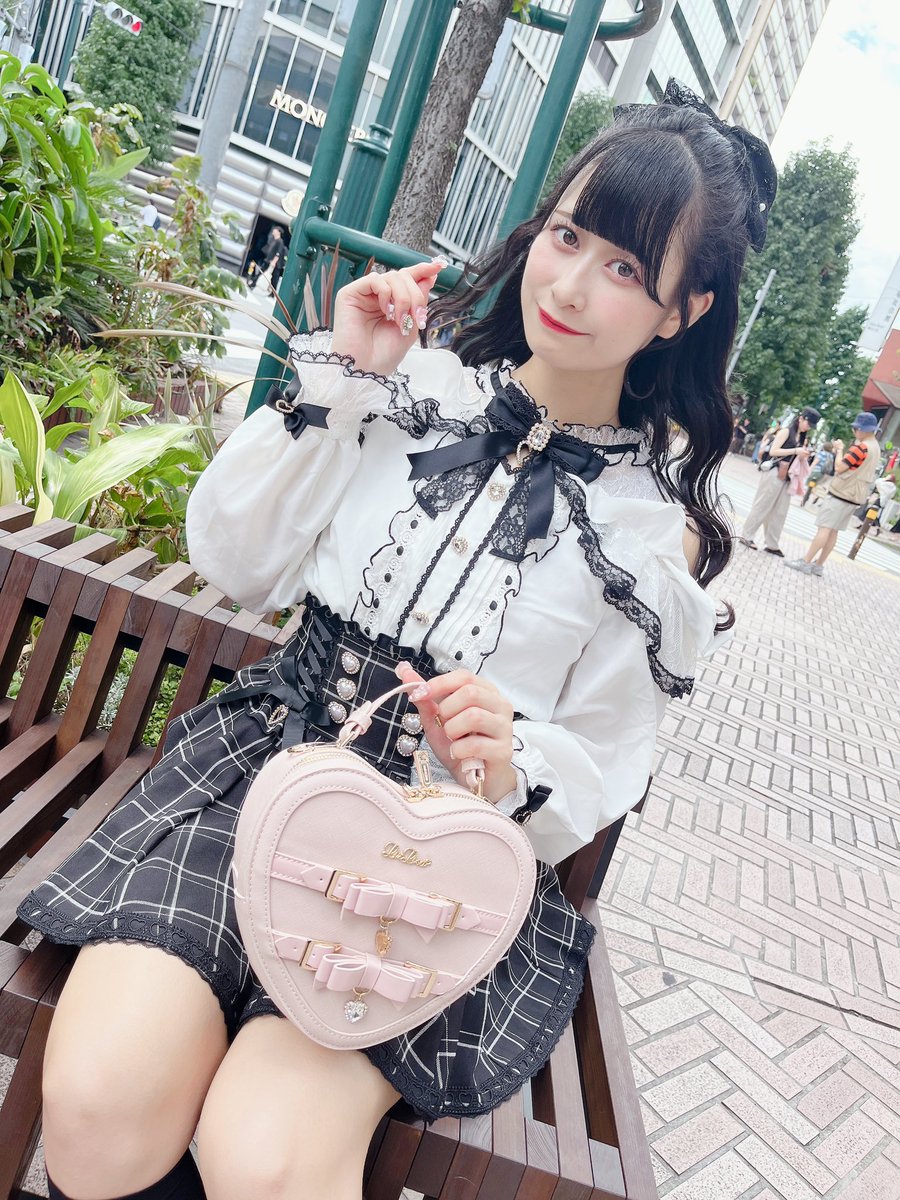LIZ LISA on X: LIZ LISA on X: