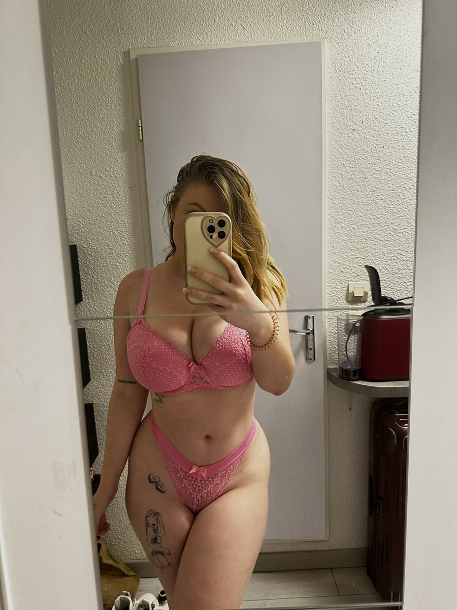 MrMrsB13's tweet photo. Belle journée mes amours 🫶🏻😈 https://t.co/zFt8kCFQtj
