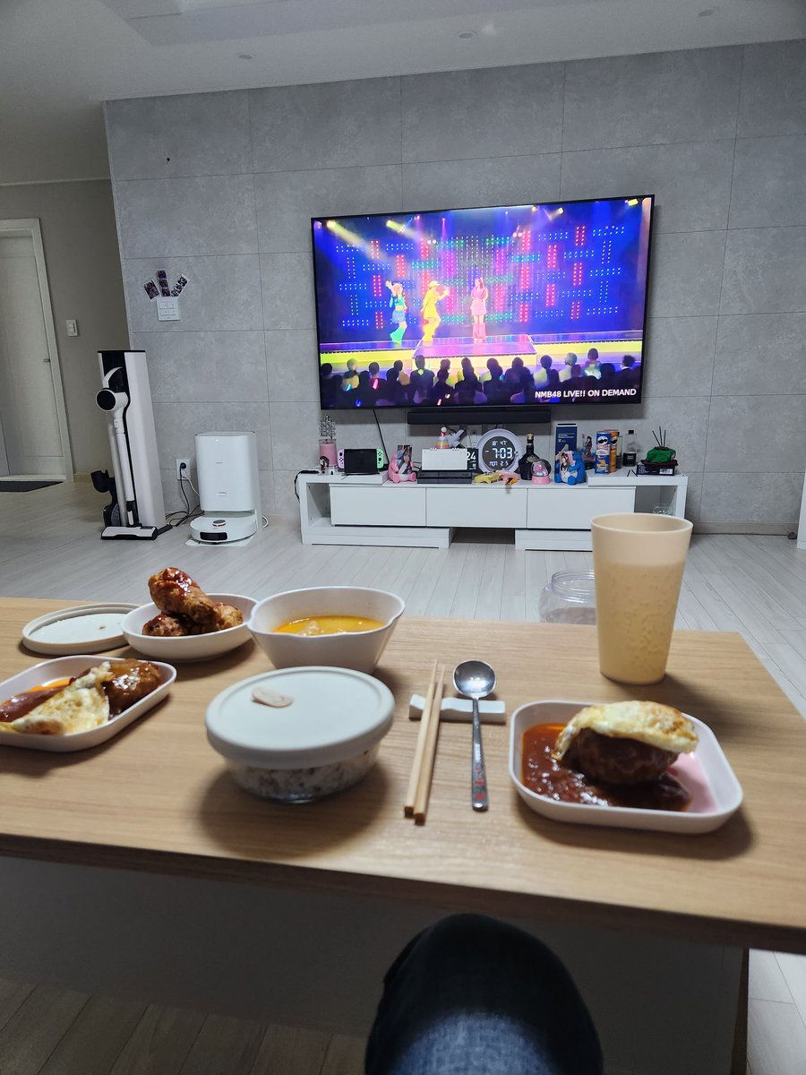 longbowman234's tweet photo. 집에 우렁각시가 왔다감 https://t.co/Db4KCJc4gQ
