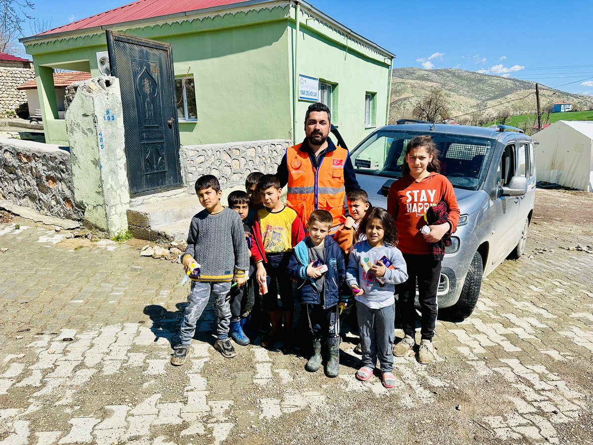 Rabbim milletimize bir daha böyle bir acı yaşatmasın inş. Hayırlı kandiller diliyorum. #Adiyaman #6subat #6subat2023 #deprem #MiracKandili #Kandil