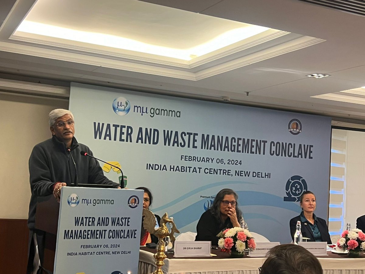 Naehaa's tweet photo. Hon'ble Minister sh. Gajendra Singh Shekhawat ji mentioned   
@DoWRRDGR_MoJS
  "anthropogenic activities and irresponsible behaviour is causing stress on water resources both in terms of quantity and quality" at 
@gamma_mu
  "water and waste water conclave" https://t.co/sG7RpBJIMM