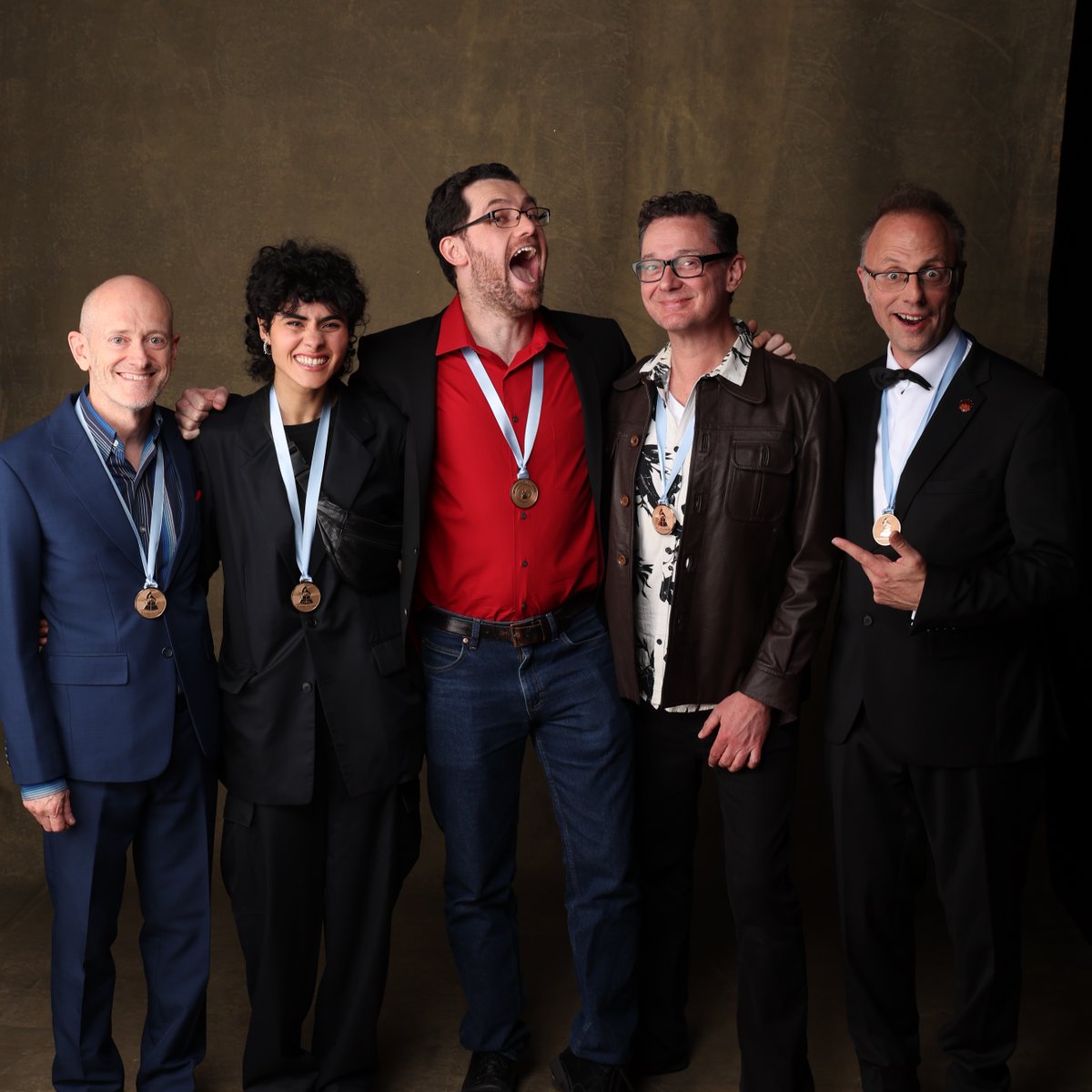 Look we didn't win a Grammy, but we did get to wear medals at the end; we destroyed the Death Star of not being nominated. On that, Congrats to @ComposerBarton and @GordyHaab!
@awintory @actualmontaigne @summerfallgames #straygods 
Thanks @ScreenAustralia for getting us over here