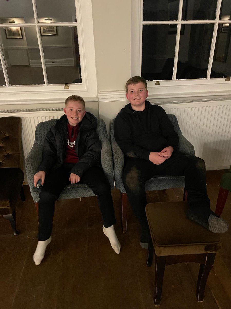 Seahorses_Class's tweet image. Group 4 enjoyed getting muddy on the blind trail last night @cormorantsclass @WillowsCE