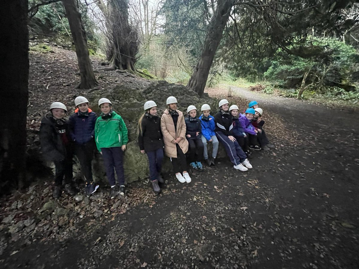 Seahorses_Class's tweet image. Group 4 enjoyed getting muddy on the blind trail last night @cormorantsclass @WillowsCE