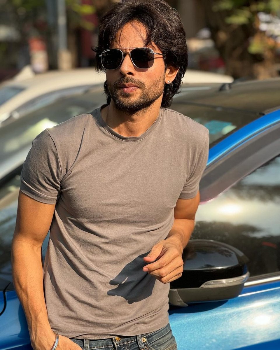 UrbanAsian's tweet photo. Not just a look, it’s a mood✨🩶
Checkout actor Ansh Bagri’s latest pictures 👀
.
@anshbagri
.
#anshbagri
#notjustalookitsamood
#photoshoot 
#candid https://t.co/SHtQWB4BnS