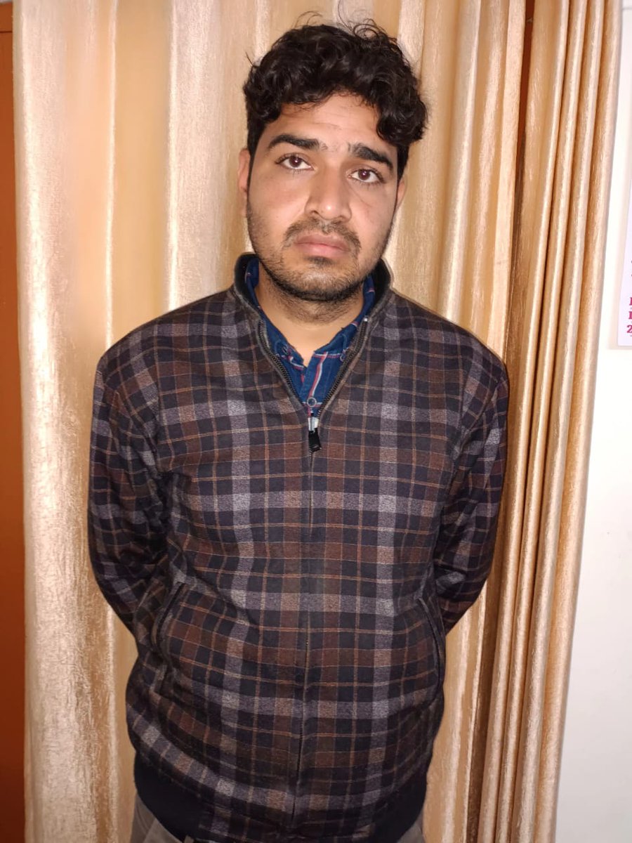 Vishu Raghav ( Tv journalist ) tweet media
