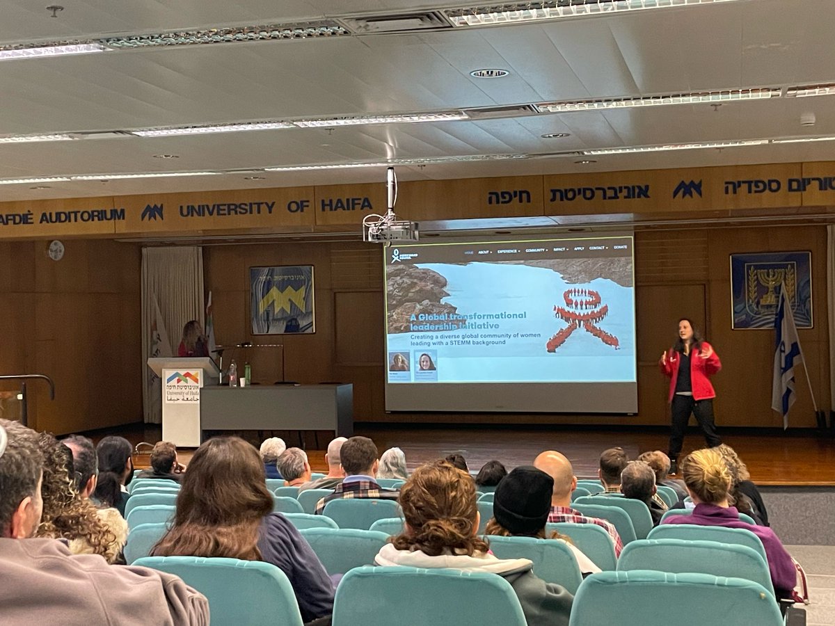 CharneySchoolMS's tweet photo. #Antarctica adventure kicks off school seminars! ❄️  
Prof.  Tali Mass &amp; Dr. Tal Luzzatto Knaan took us on a deep dive into the 7th continent's history, climate, research &amp; importance for our planet.  Fascinating start, can't wait for more! 
@Mass_Coral_Lab @TLK_Lab https://t.co/ubaajXhdQP