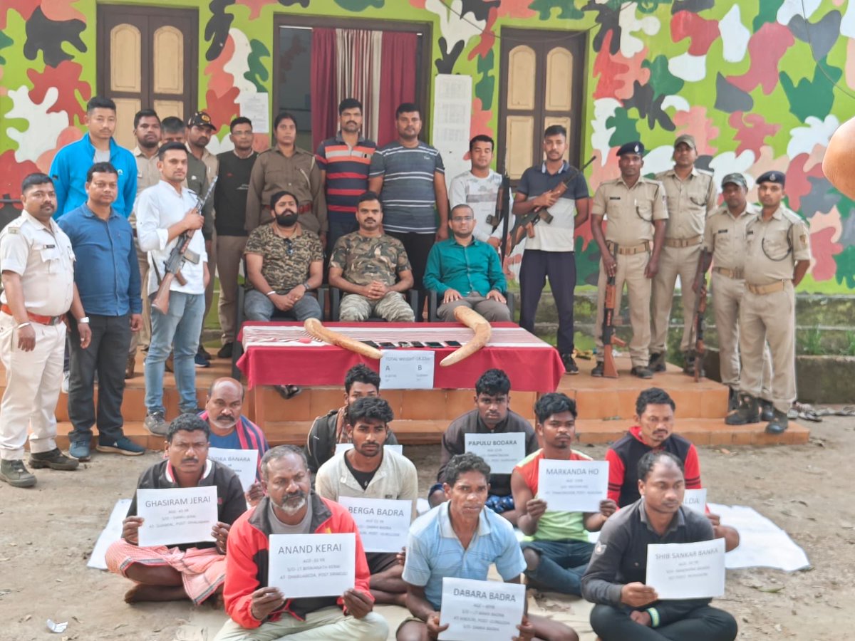 In a major crack down,tusk weighing 30.9 kg with 10 persons-poachers, middle man &amp; end users- apprehended by team Simlipal ( STPF, JTF &amp; Department Personnel).