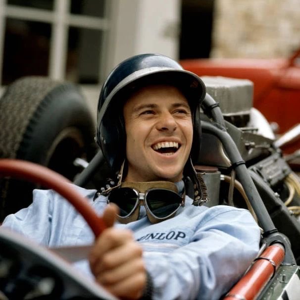 Here’s to a happy day. Wonderful shot of Jim Clark.

Who was your favourite historic F1 driver?

#f1 #formula1 #jimclark