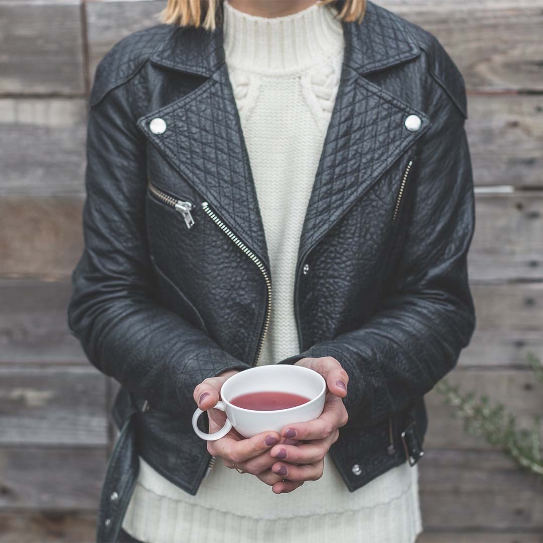 Leatherwardusa's tweet photo. Ladies, it's time to add some edge to your wardrobe! Our latest women's leather jacket is the perfect blend of style and comfort. Get ready to turn heads and make a statement wherever you go.

Shop now and embrace your inner fashionista! -- > https://t.co/GIetA6Ejkg https://t.co/tQSvfy2oOm