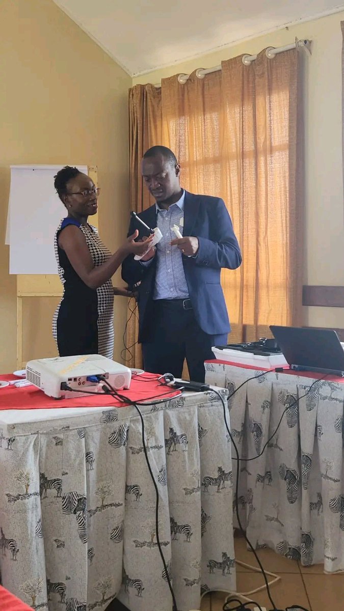 LVCTKe's tweet photo. Dhibiti Project held a meeting with the obstetricians and gynaecologists on cervical cancer screening and treatment of precancerous lesions in Murang'a County.
#DhibitiProject
#MurangรกCounty
#cancerawareness
#BeyondHIV
#BeyondBorders
#LVCTHealth https://t.co/ybkCD8I1sW