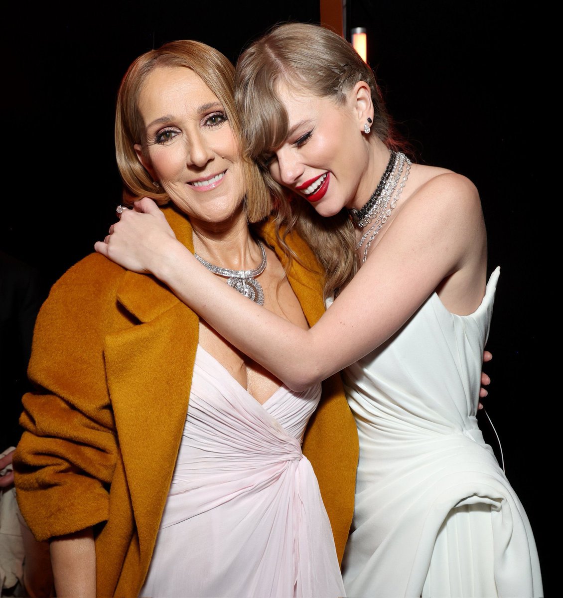 tswifterastour's tweet photo. 🚨| Celine Dion posts new TikTok including her picture backstage with Taylor Swift at the 2024 #GRAMMYs!

"Such a memorable night" https://t.co/suB5ejB5R0