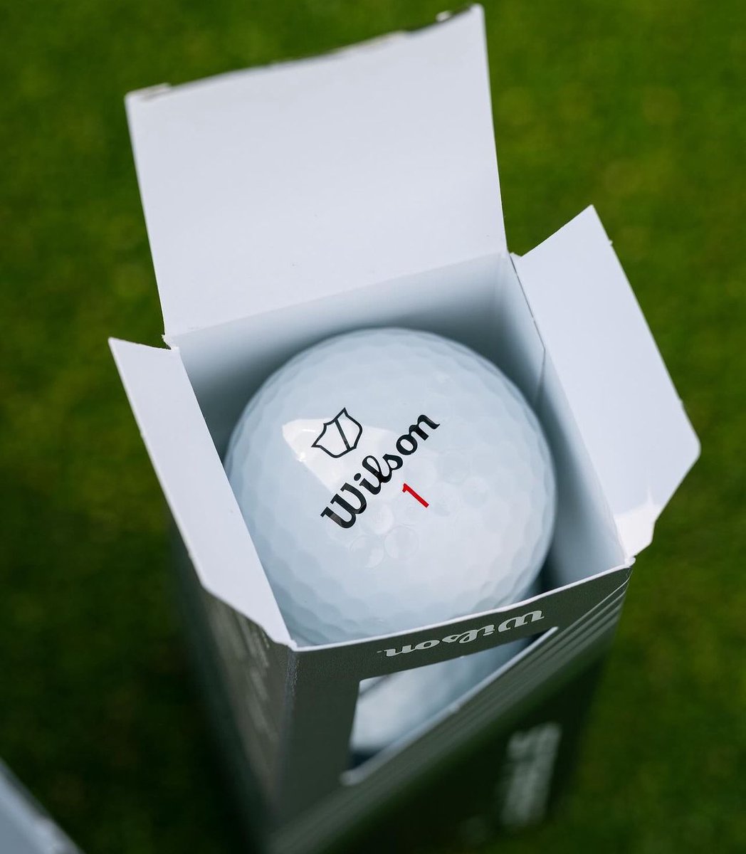 Wilson Staff Model X golf ball…… A Tour proven ball for a player who’s wanting a firm & fast ball. #wilson #staffmodelx @WilsonGolfEU