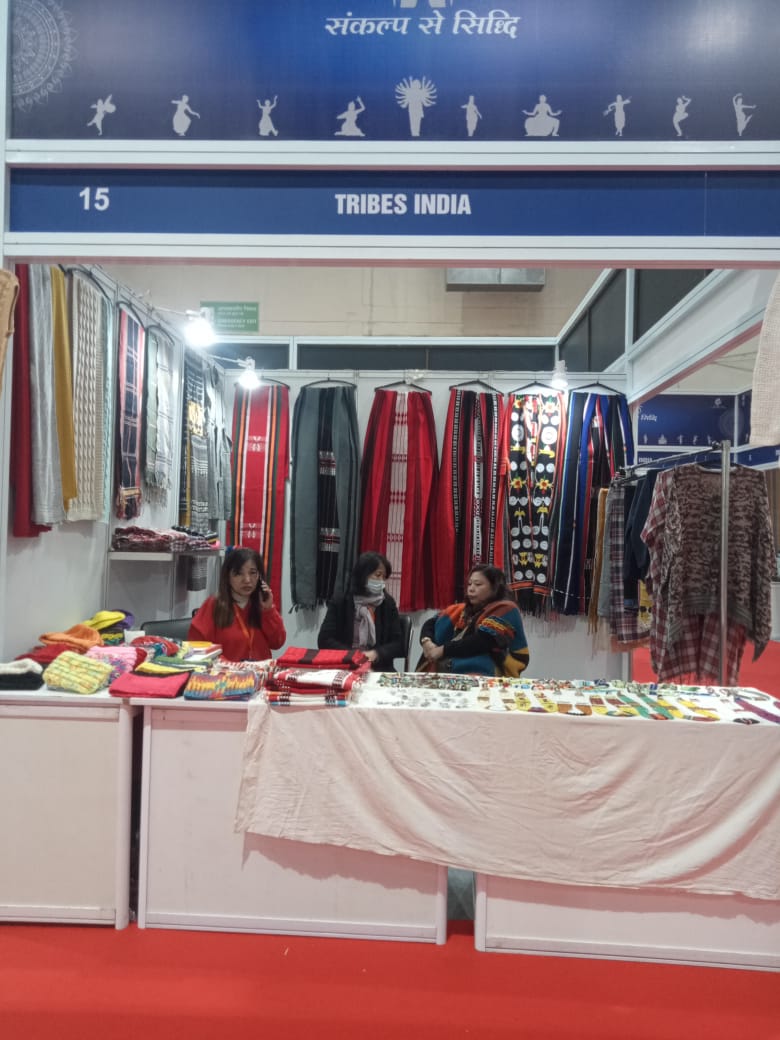 TribesDilli's tweet photo. TRIFED participated in the Foundation Day event of the National Commission for Women at Bharat Mandapam, New Delhi on 31st Jan 2024.
17 Tribal Artisans and Tribes India Delhi had put up the stalls there and marked sales of more than Rs 2.5 Lacs on this occasion.
@NCWIndia https://t.co/BAhLdnGgwJ