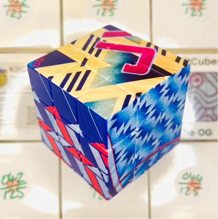 footballfinery's tweet photo. We love supporting independent football artists and producers who help to shape our fabulous football shirt community. So we are delighted to be able to offer you the fabulous #KitCube, produced by the brilliant team at #Kitkingdom. 

Get yours at 👇 🛒 https://t.co/w3yMcgPZL7

There are two awesome iconic kit inspired cubes to collect (the '90s Classics' & 'The OG'), both produced as 'Limited Editions'. 

Unlock the Game’ with KitCubes. Where Football Kits Meet Puzzle Play.

#footballkitcommunity #footballmerch #footballshirtculture #coolfootballstuff