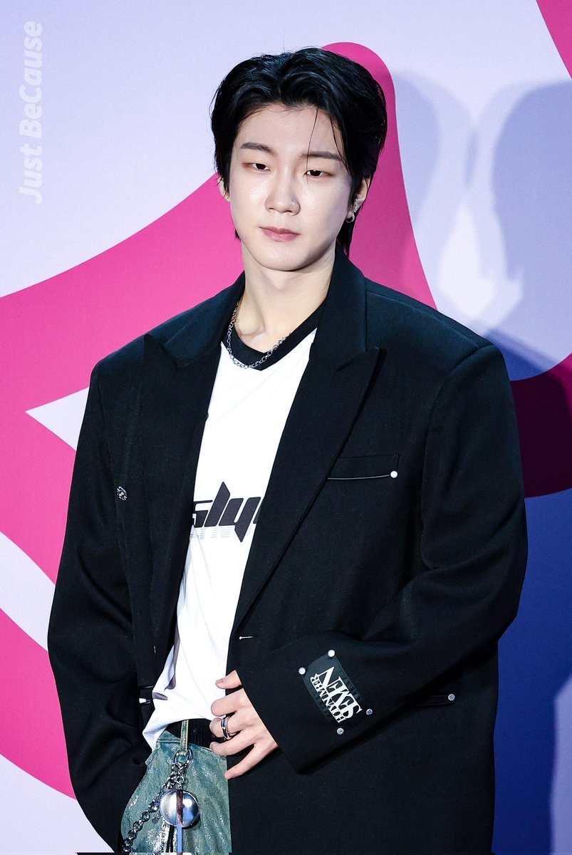 JustBecause_95's tweet image. 240204 서울패션위크 포토월

#WINNER #위너 
#SEUNGHOON #HOONY 
#이승훈 #승훈 #leeseunghoon