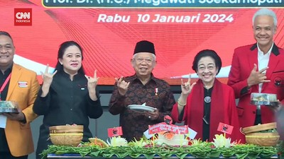 sem_tikupadang's tweet photo. @PartaiSocmed simulasinya mirip pada saat Alm.Gusdur dilengserkan, dgn menggoyang Jokowi dan berharap wakilnya naik dan akhirnya... 🎉🤣 sorry yeee 🤘 https://t.co/9fg6XxiotJ