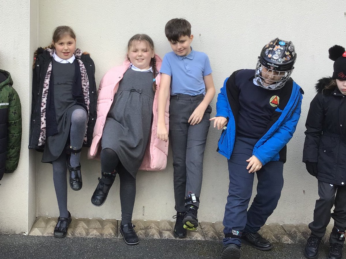 TirMorfa's tweet photo. We have been learning to code our micro:bits as a class, step-by-step. We have taken turns to follow the instructions on the makecode micro:bit website, to make pedometers for our mile a day walk. We had so much fun! #microbit ~ #ytmacl #ytmbrenig #ytmsctech https://t.co/KLKt54f4Bs
