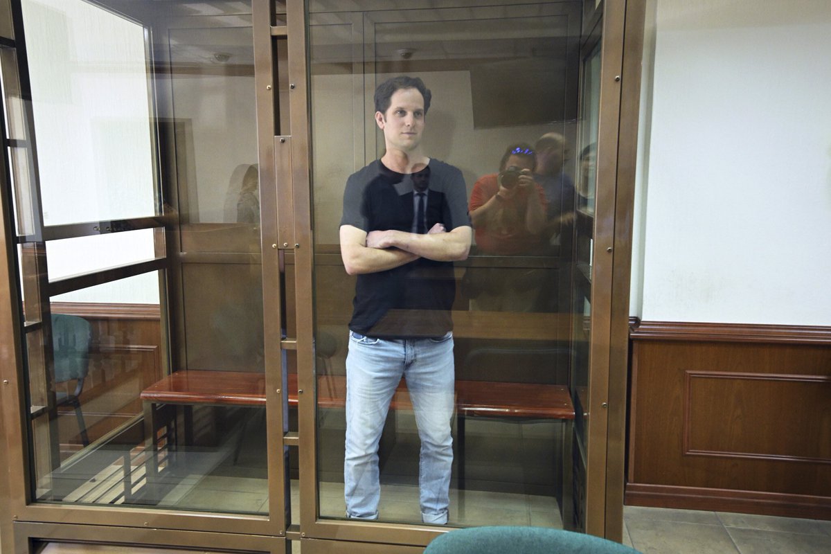 It’s Tuesday, February 6, 2024.

WSJ reporter Evan Gershkovich was detained by the FSB Mar 29, 2023.

314 DAYS AGO.

For the “crime” of practicing journalism in Russia.

FREE HIM AND PAUL WHELAN TODAY!!!!

#IStandWithEvan