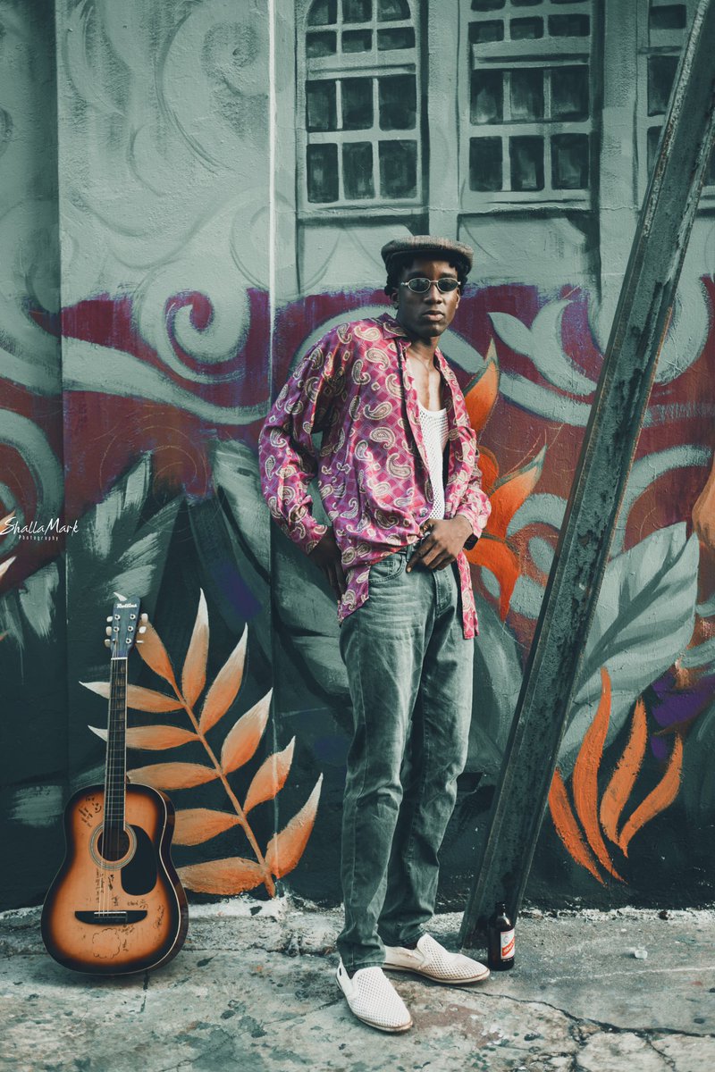 Bold colors, confident style – channeling the spirit of Jamaica through fashion. 🇯🇲👔 #islandswagger 

Male model: @shanemorris876 

Photographer: @shallamark_photography 

#malemodels #femalemodels #jamaicanmodel #fyp #blackhistorymonth #90sfashion #90style #80s #70s